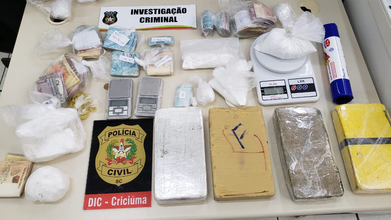 DIC de Criciúma desmantela quadrilha de traficantes que atuava na região da Quarta Linha