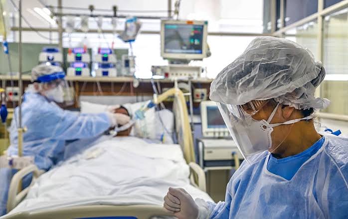 Covid-19: Criciúma tem 253 hospitalizados e 67 à espera de um leito de UTI na macrorregional