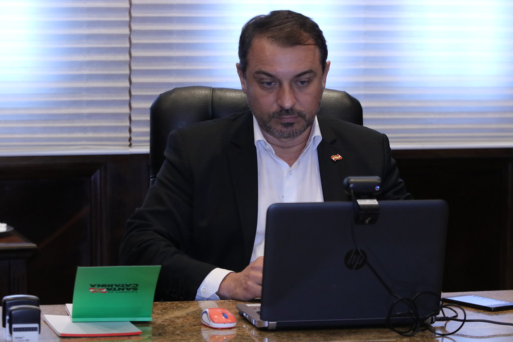 Governador Carlos Moisés segue em trabalho remoto| Foto Divulgação/Secom