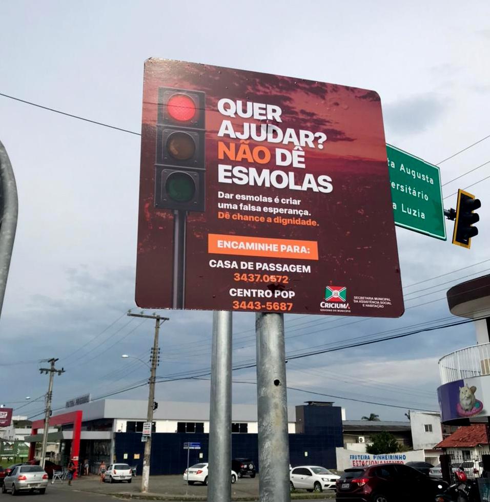 Campanha 'Não dê esmola' visa conscientizar e incentivar a procura por serviços sociais do município