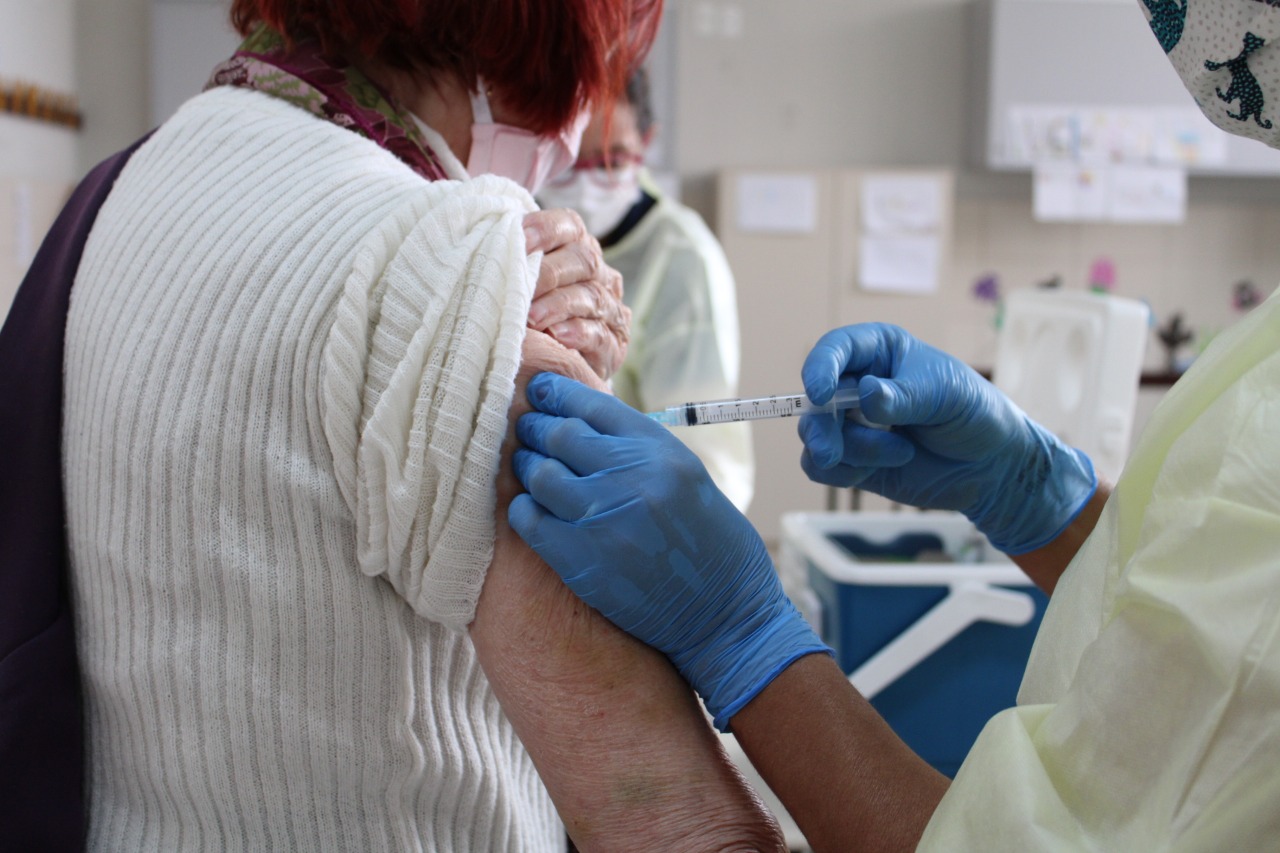 Sábado será de vacinação contra Covid em Criciúma