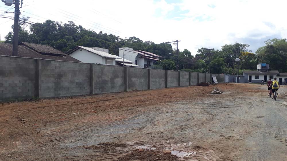 Novo muro já foi erguido e clube agora inicia construção de um restaurante | Foto: Divulgação/SC Jaraguá