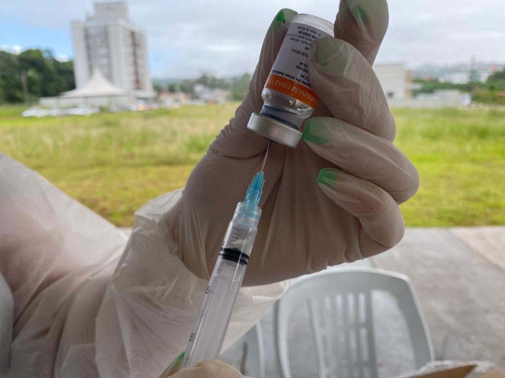 Cocal do Sul dá início à vacinação contra Covid-19 nos grupos com comorbidades