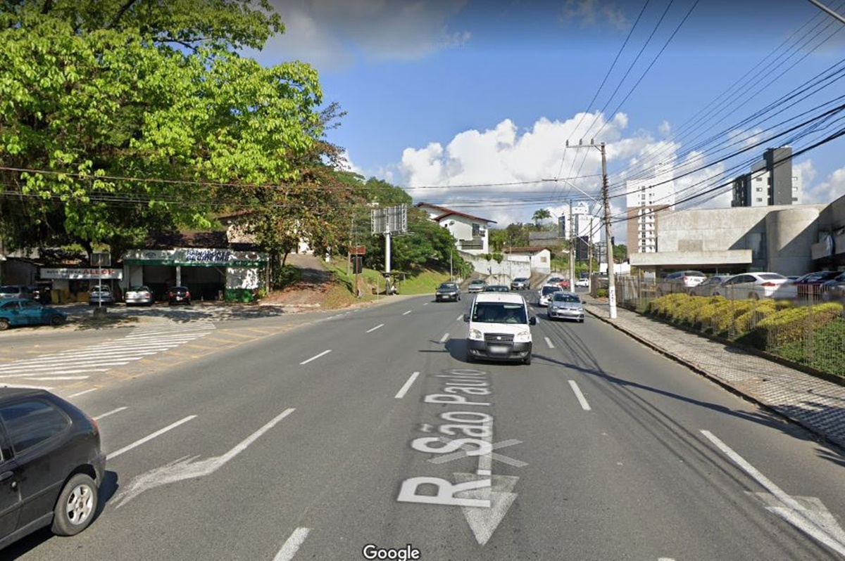 Trecho da rua São Paulo, na Itoupava Seca, será um dos contemplados | Imagem Google Street View