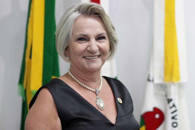 Vereadora Nina Santin Camello (PP). Foto: Câmara de Vereadores de Jaraguá do Sul.