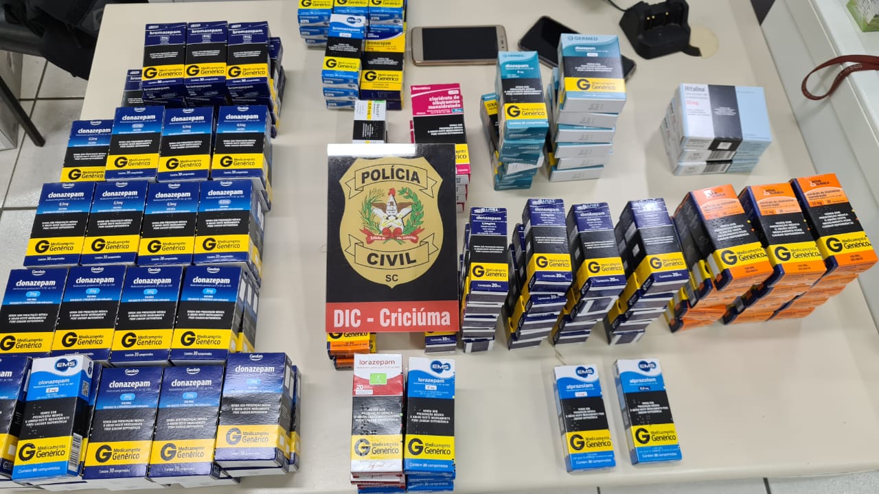 DIC de Criciúma prende donos de farmácia por venda criminosa de remédios