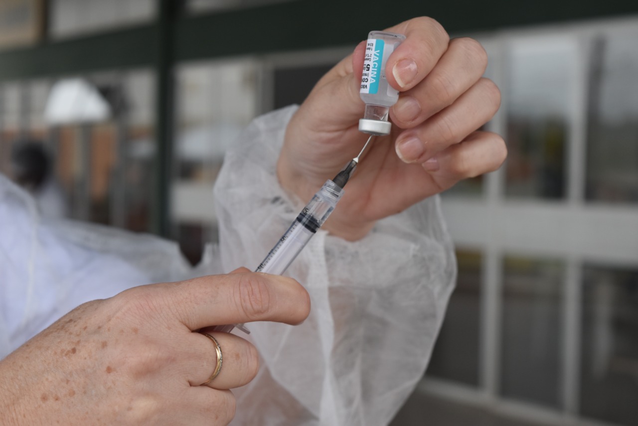 Siderópolis amplia vacinação para pessoas acima de 43 anos na próxima segunda-feira