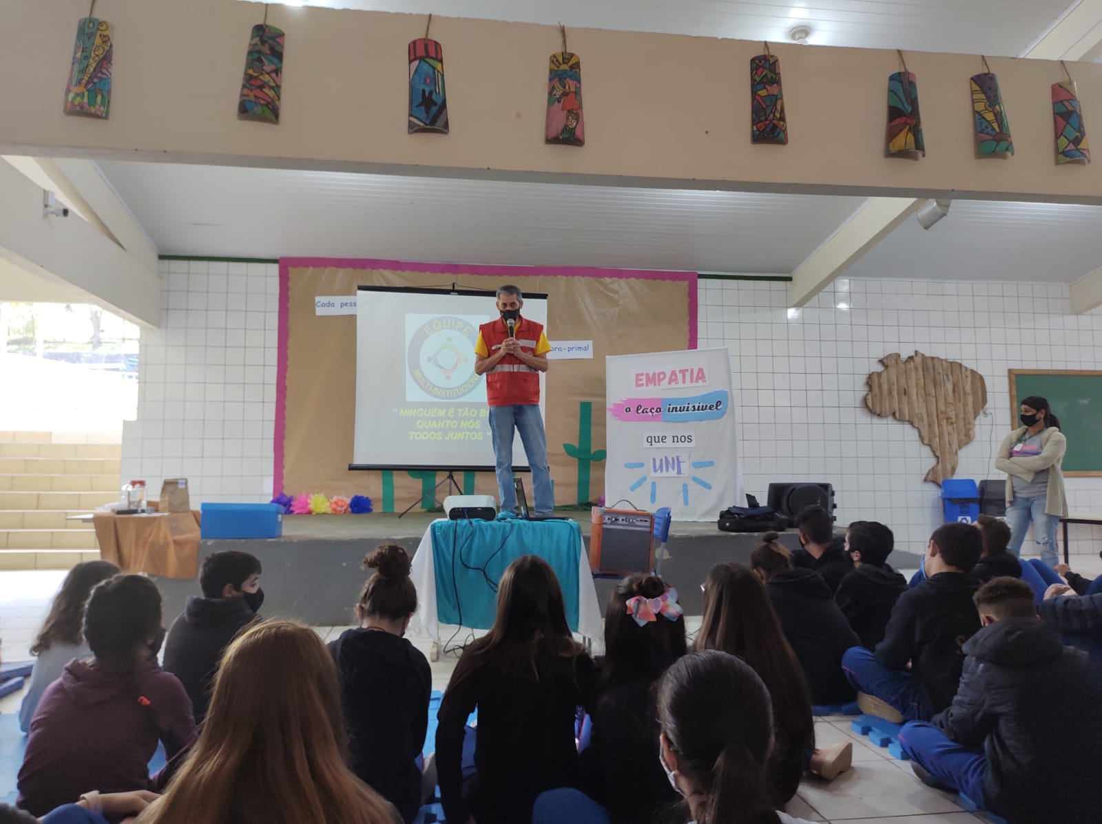 Escola Filho do Mineiro promove ação com os alunos sobre empatia
