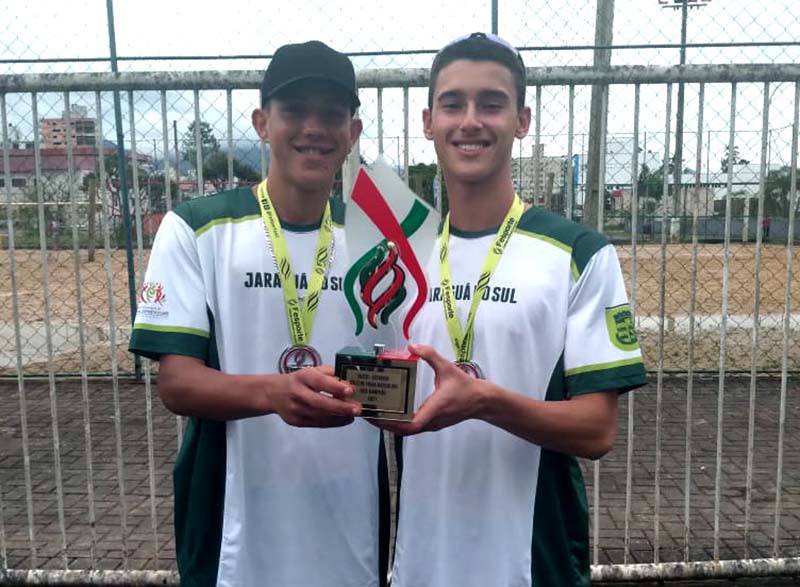 Vinicius e Juliano foram vice-campeões | Foto: Divulgação/Secel