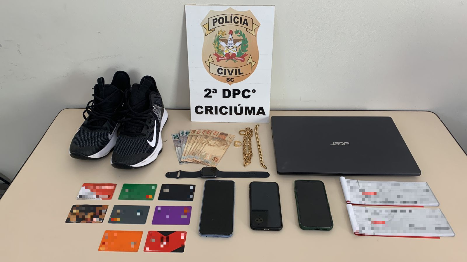 Polícia Civil efetua prisão de homem suspeito de praticar pelo menos 22 crimes de estelionato em Criciúma
