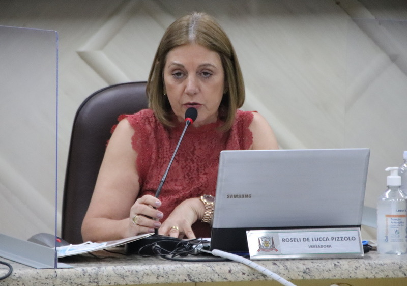 Roseli De Lucca Pizzolo é eleita presidente da Câmara Municipal de Criciúma