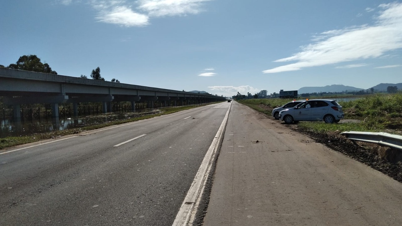 Após alagamento, pista em Maracajá está totalmente liberada para tráfego