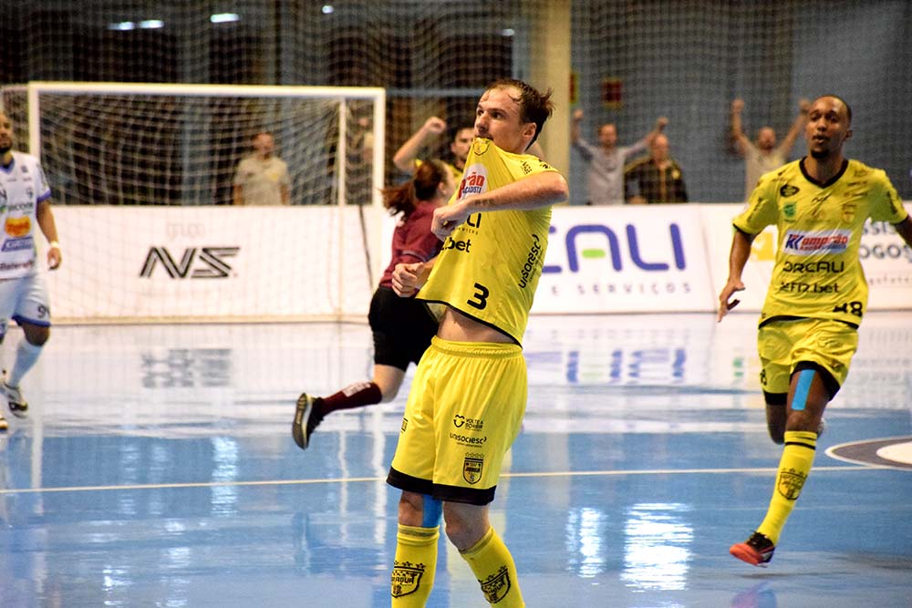 Felipe chegou ao terceiro gol na competição | Foto: Lucas Pavin/Avante! Esportes