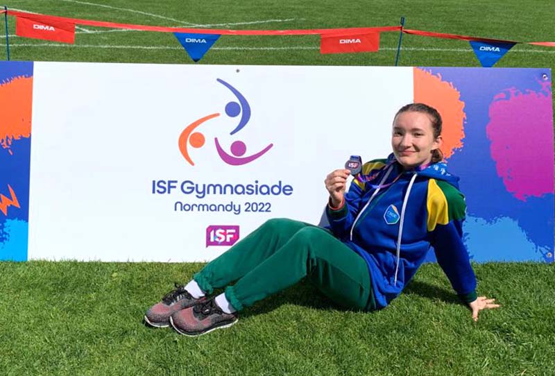 Natural de Schroeder e representante da equipe de atletismo de Jaraguá do Sul, Natália Campregher garantiu medalha na França | Foto: Divulgação