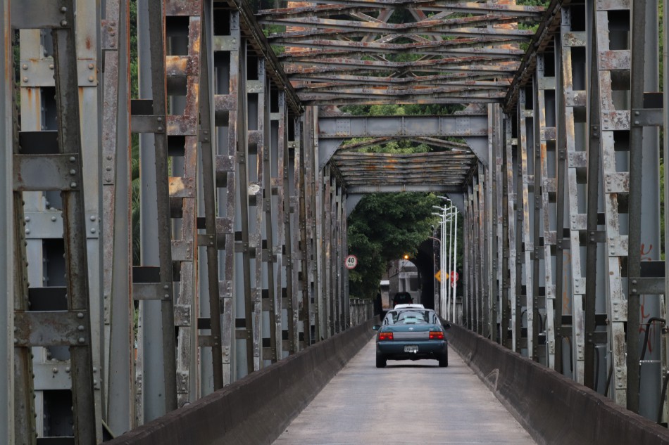 Iluminação pública da Ponte de Ferro será restabelecida na próxima semana