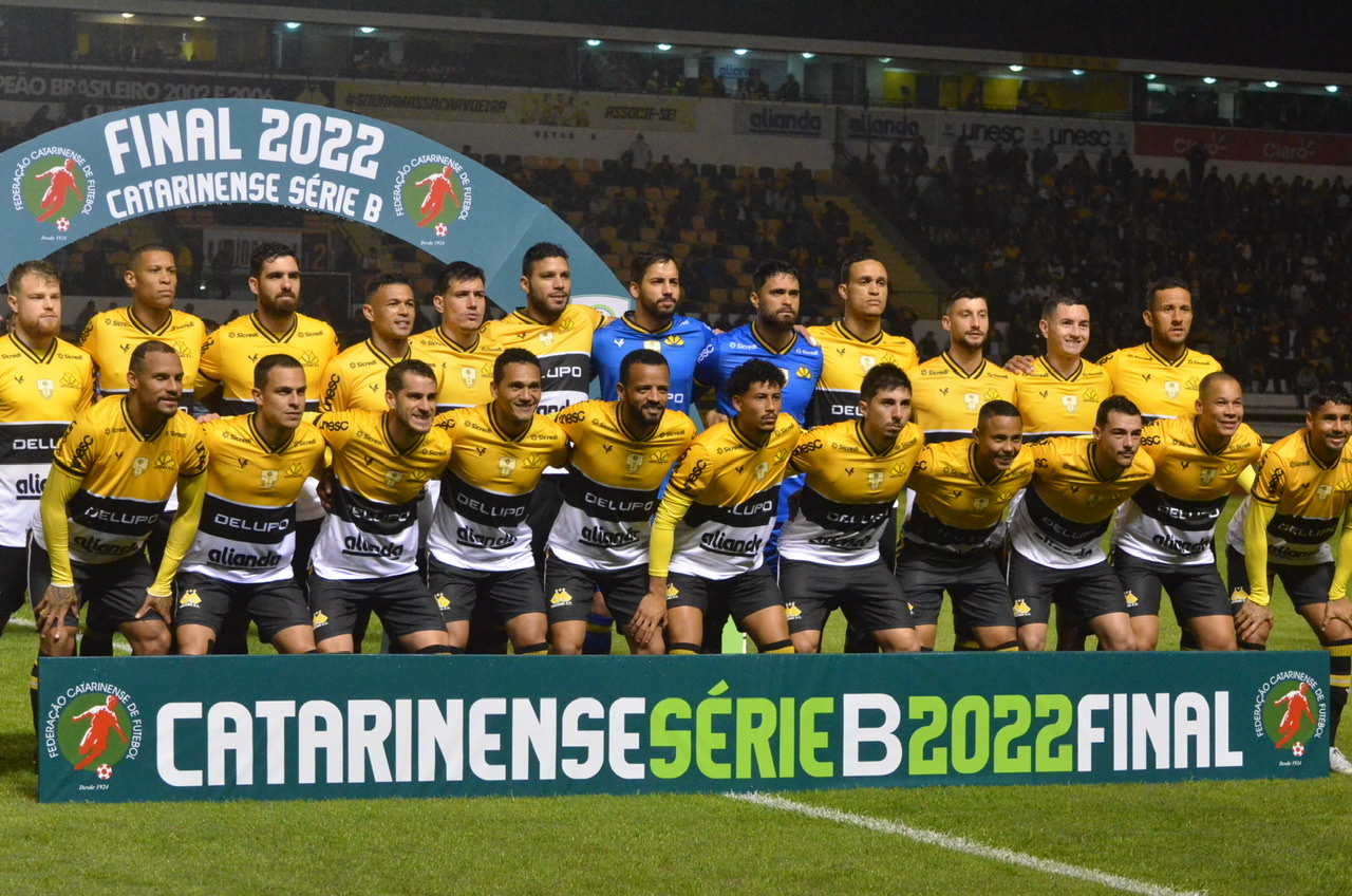 “Outra vez na primeira o Tigre estará”: Criciúma é campeão da B do Catarinense