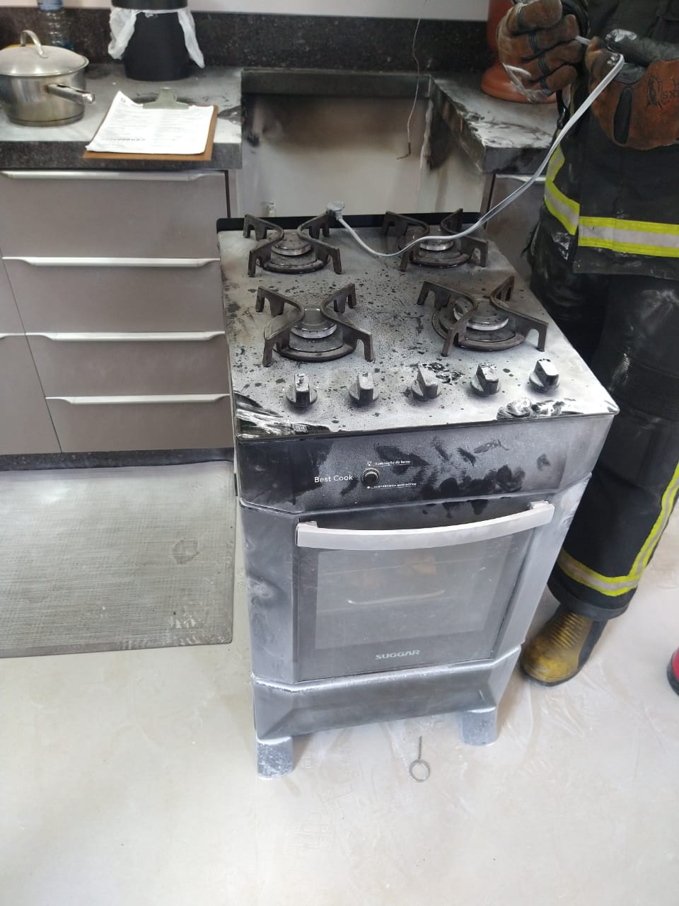 Princípio de incêndio é registrado em apartamento na área central de Criciúma