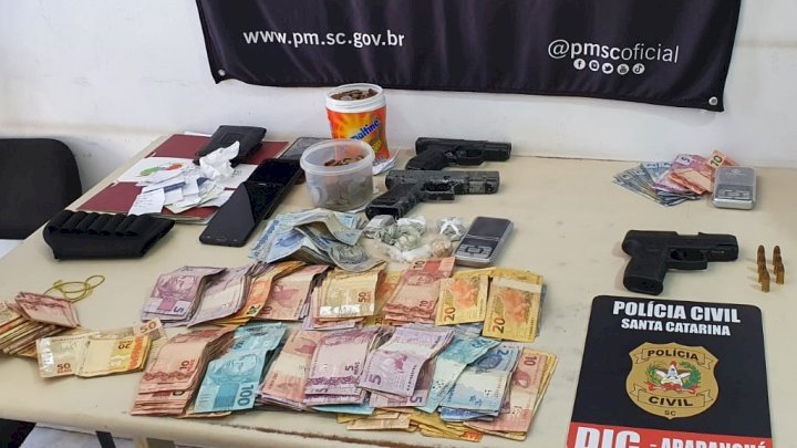 Operação para reprimir o tráfico de drogas é realizada em Araranguá