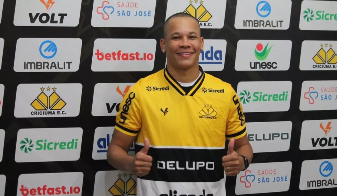 Botafogo-SP anuncia a contratação de Caio Dantas, ex-Criciúma