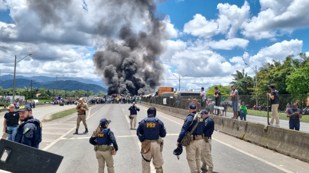 Pelo Estado: Santa Catarina virou epicentro das manifestações pró-Bolsonaro