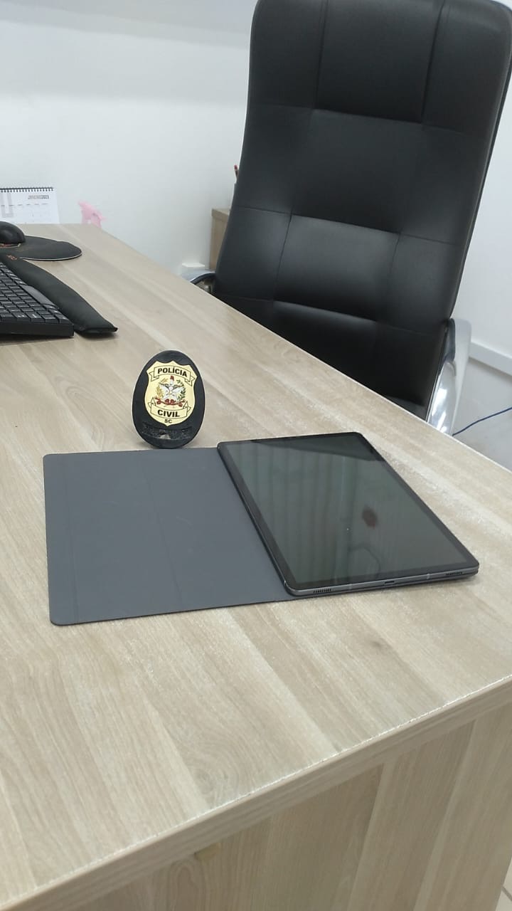 Polícia Civil recupera tablet furtado da residência de comandante dos bombeiros no Rincão